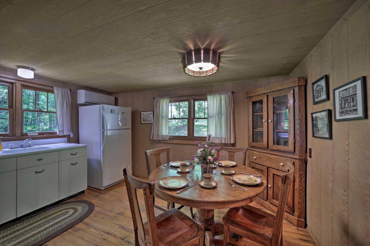 Historic Cabin Grill And Hiking Trail Access! Bryson City Exterior foto