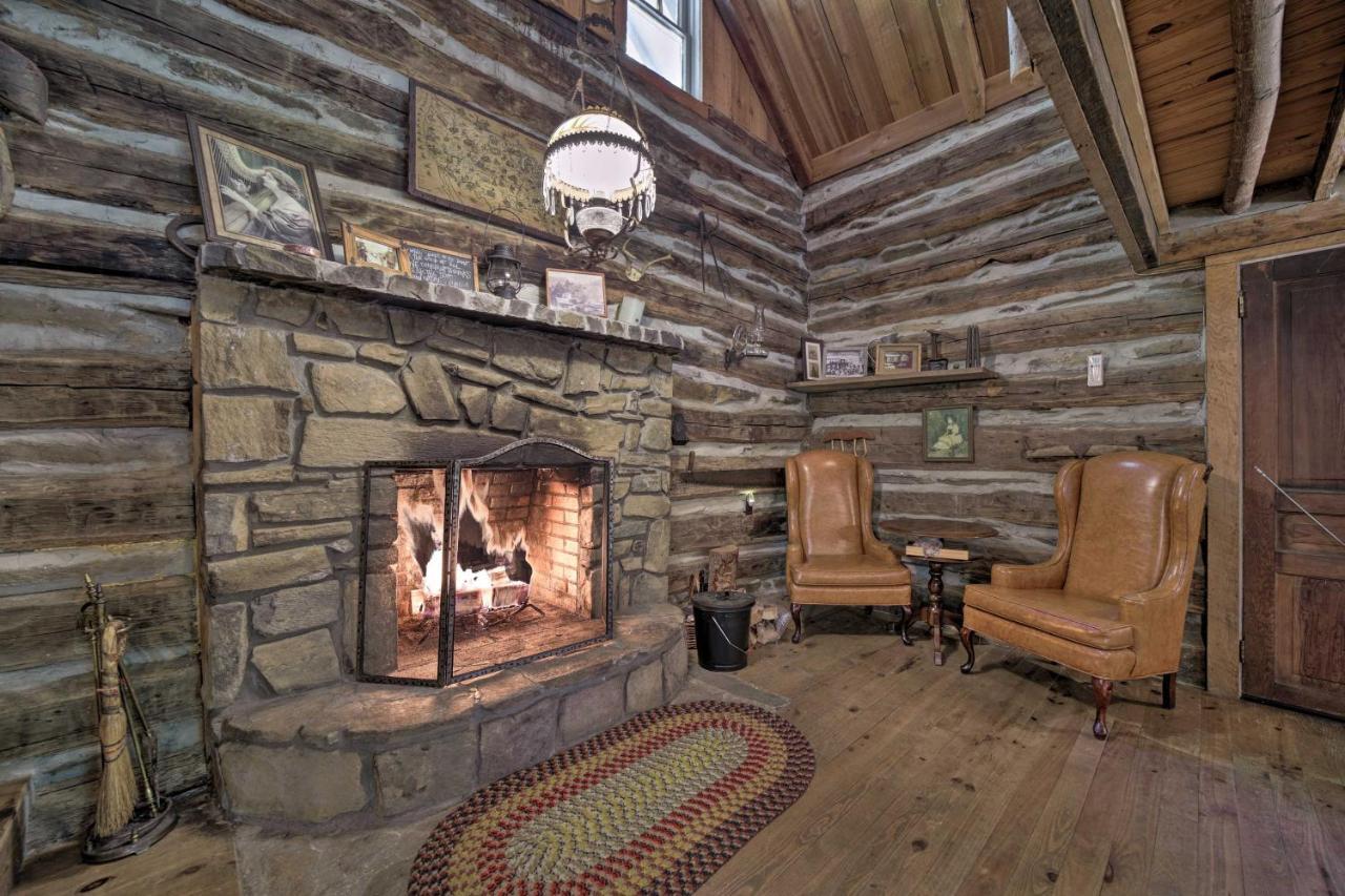 Historic Cabin Grill And Hiking Trail Access! Bryson City Exterior foto