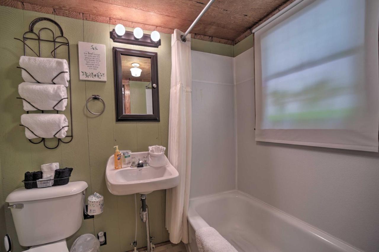 Historic Cabin Grill And Hiking Trail Access! Bryson City Exterior foto