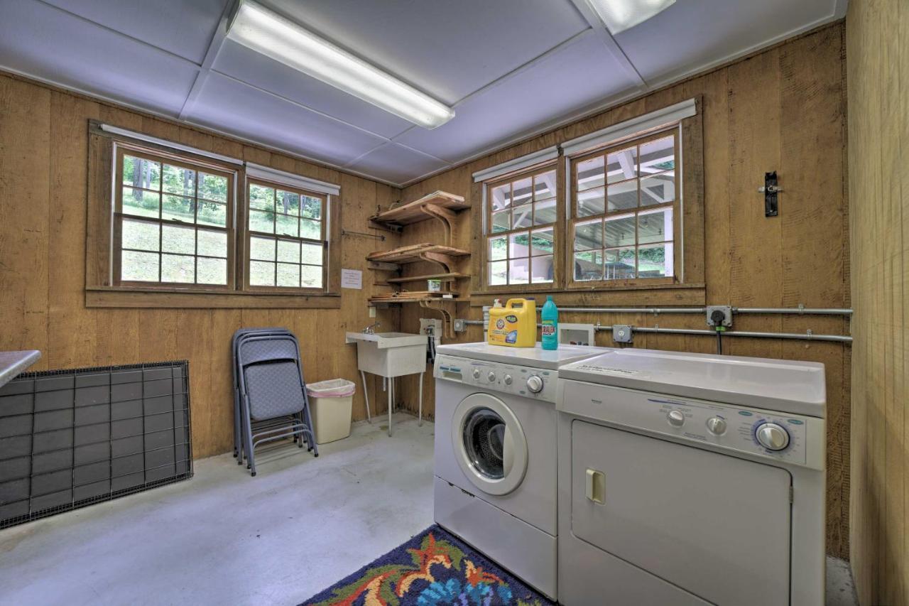 Historic Cabin Grill And Hiking Trail Access! Bryson City Exterior foto