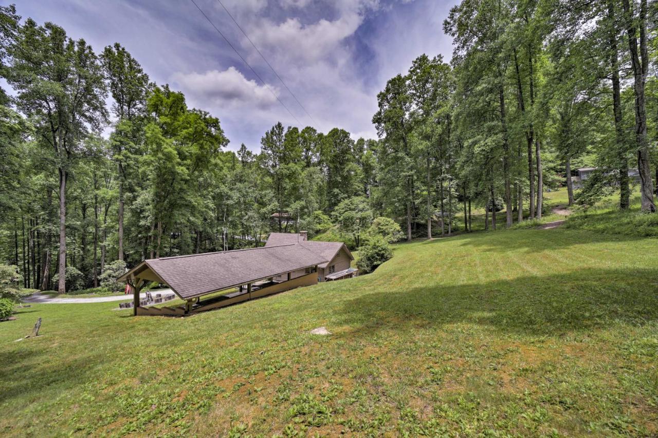 Historic Cabin Grill And Hiking Trail Access! Bryson City Exterior foto